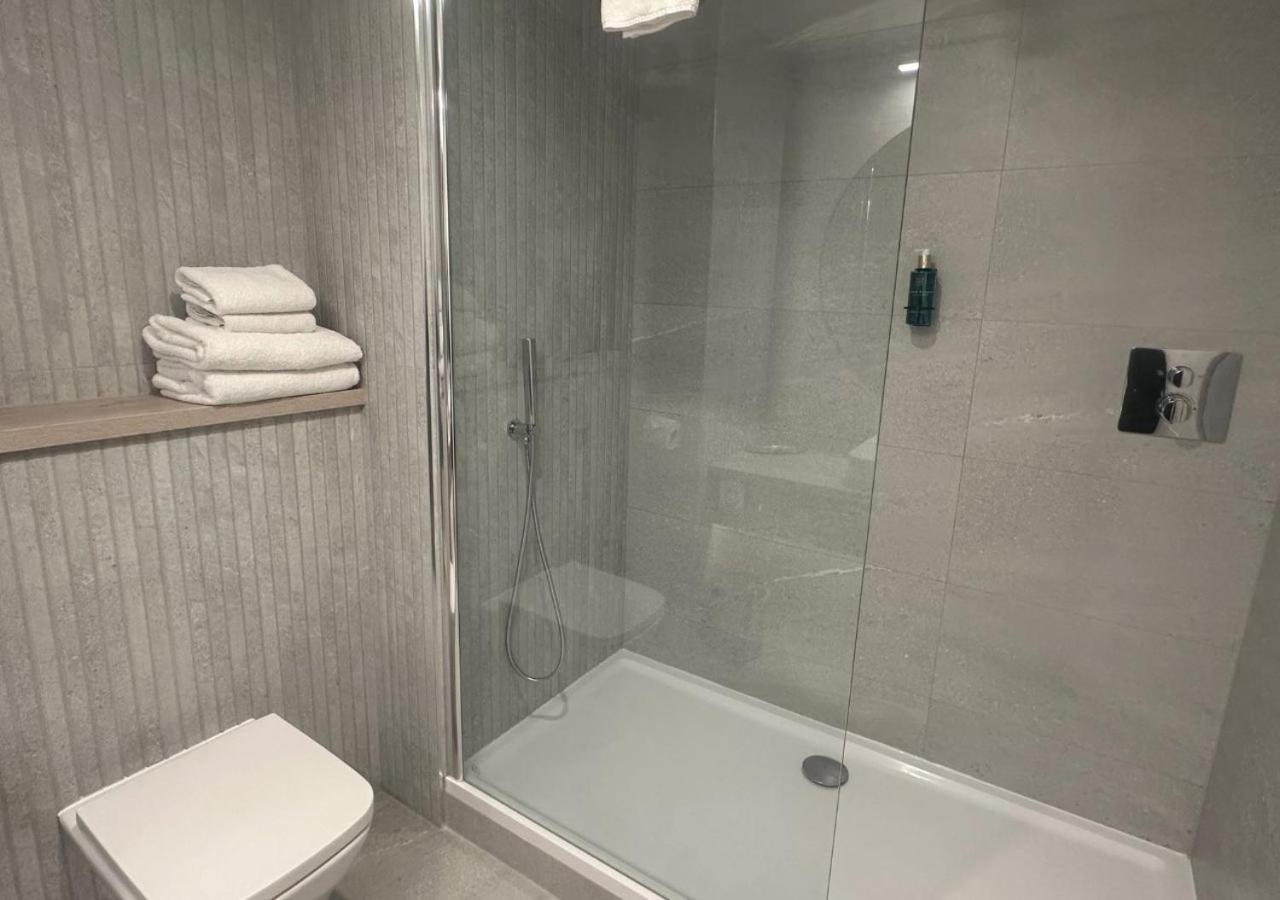 Pillo Hotel & Leisure Club Ashbourne Bilik gambar
